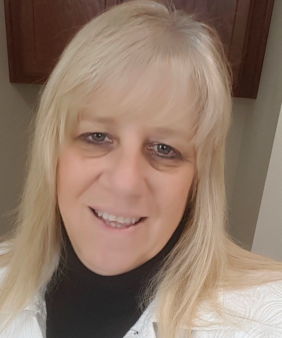 I am Karen Davis, C.Ph.T., Owner, KbPort and I have been working with DAA for a long time, about 17 years I think at this point. I am a pharmacy technician. practicing since 1983 and I have been certified since 1995, which was the first test. I write textbooks for several publishers. I have served as a guest surveyor for ASHP for about five years.    I'm an instructor as well, and I own my own business now that sells TeachMEDS and aligns with different companies to provide software for training. I know this is an area that is needed in technician training programs because they need real world experience.  This program allows them to basically use and demonstrate techniques before they get to be out in the workforce that is actually dealing with patients. Been working with DAA for a long time. The software has been a long time coming and I think it's great for the programs.