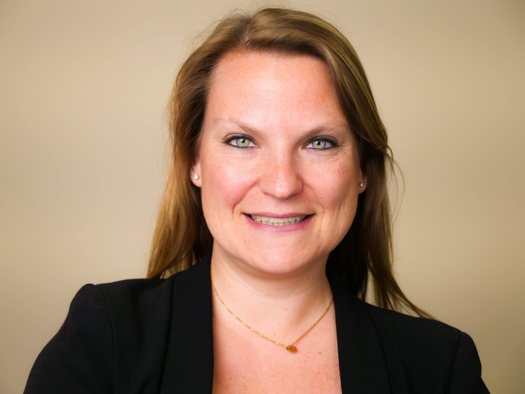 Oryhon offers several examples of how Medication Management Partners uses Net-Rx to develop a clear understanding of its business. For one example, Oryhon uses a dashboard to track reimbursement flows from payers. 